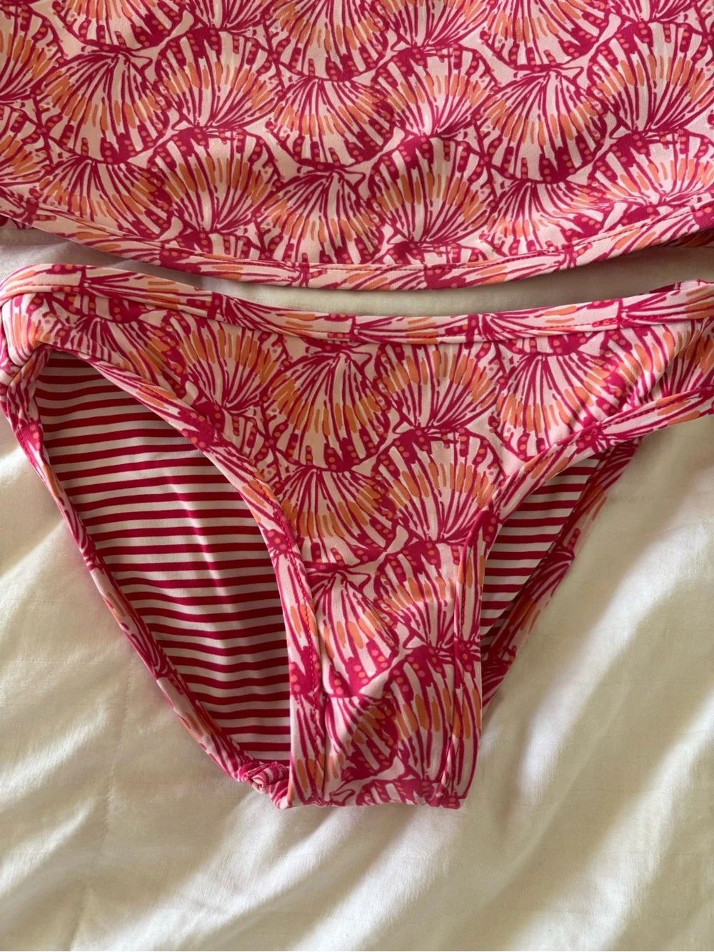 4T Girls Vineyard Vines reversible swimsuit tankini